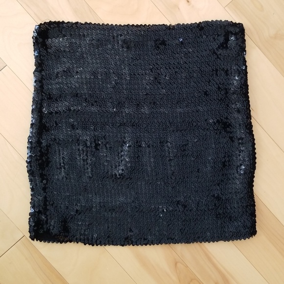 BLACK SEQUIN SKIRT - Picture 5 of 6